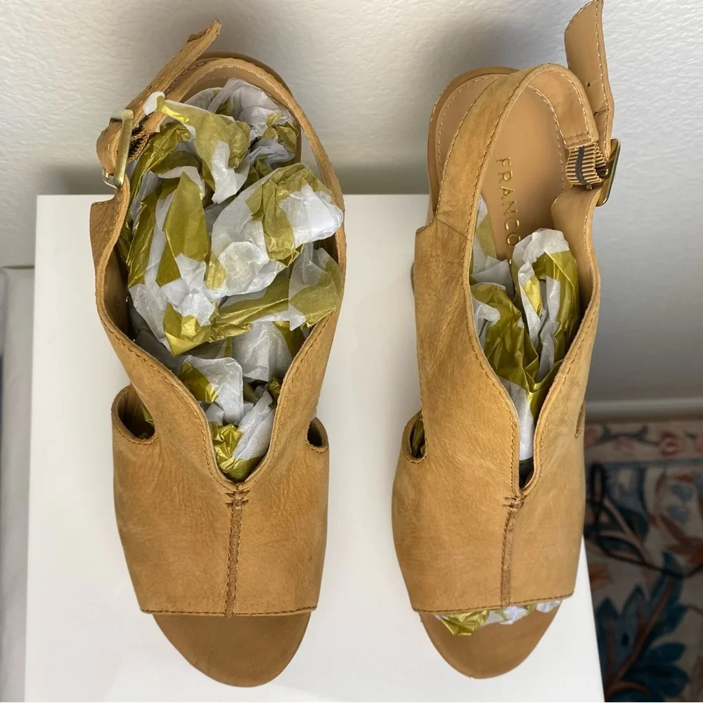 Franco Sarto Gallard Tan Leather Slingback Heels Size 7.5